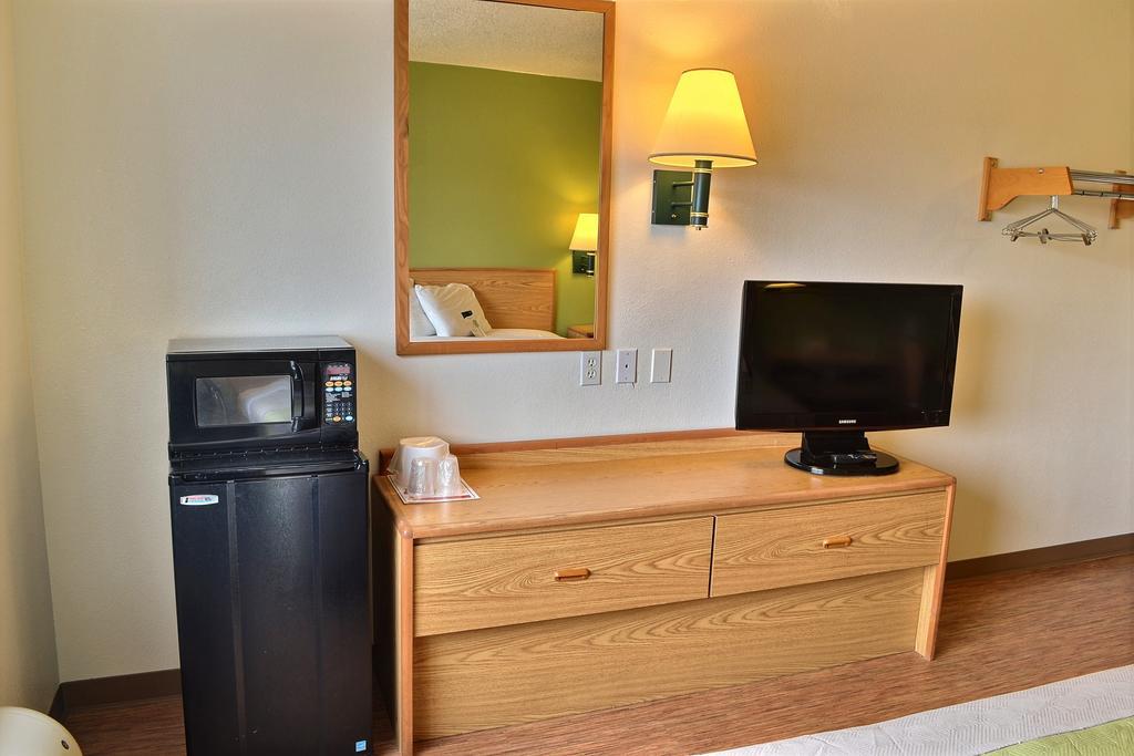 Motel 6-Billings, Mt - North ภายนอก รูปภาพ